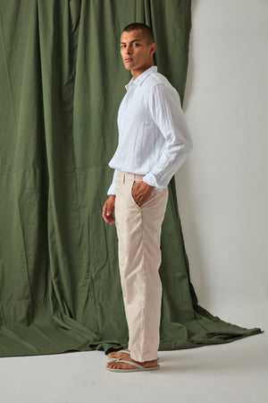 SS25 WEEKEND CHINO